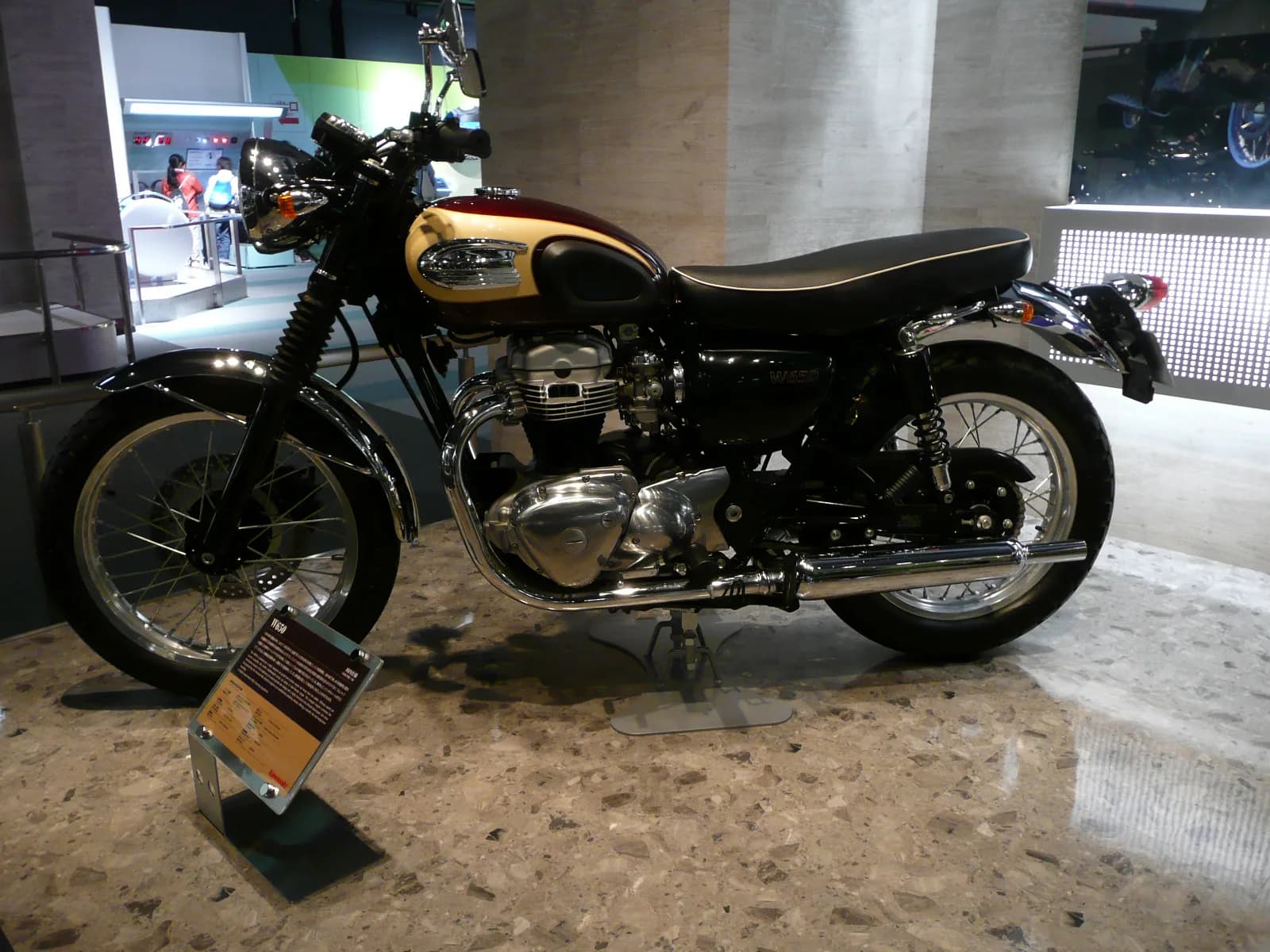 Kawasaki W650 (-)