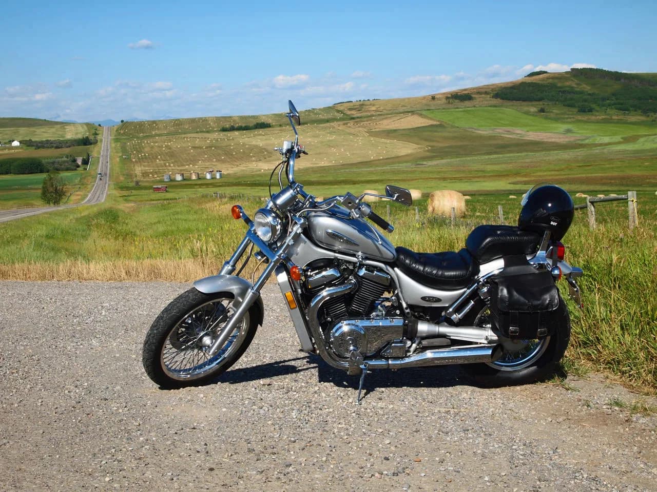 Suzuki VS800 Intruder (-)