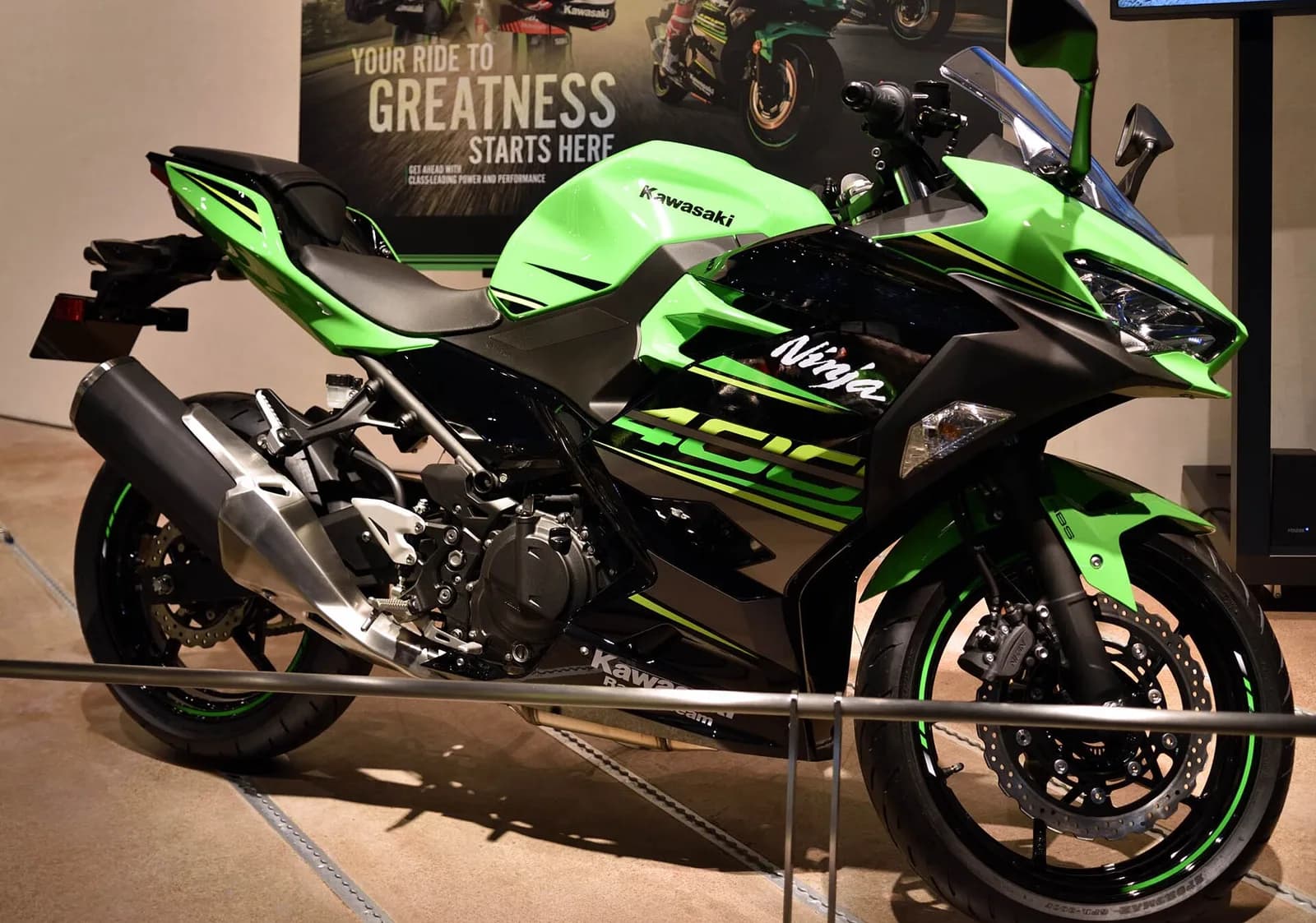 Kawasaki Ninja 400 (-)