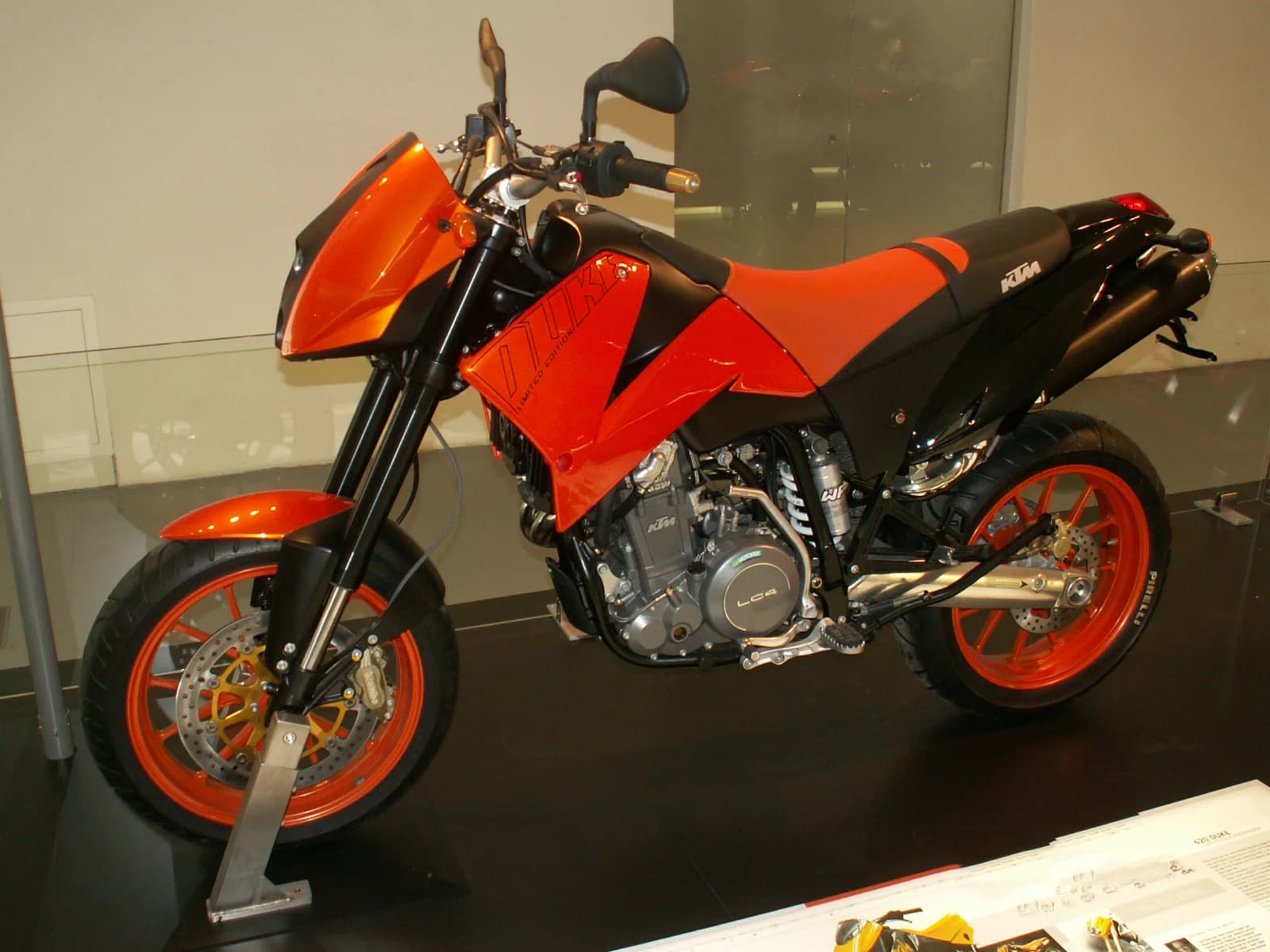 KTM Duke 640 (Duke II)