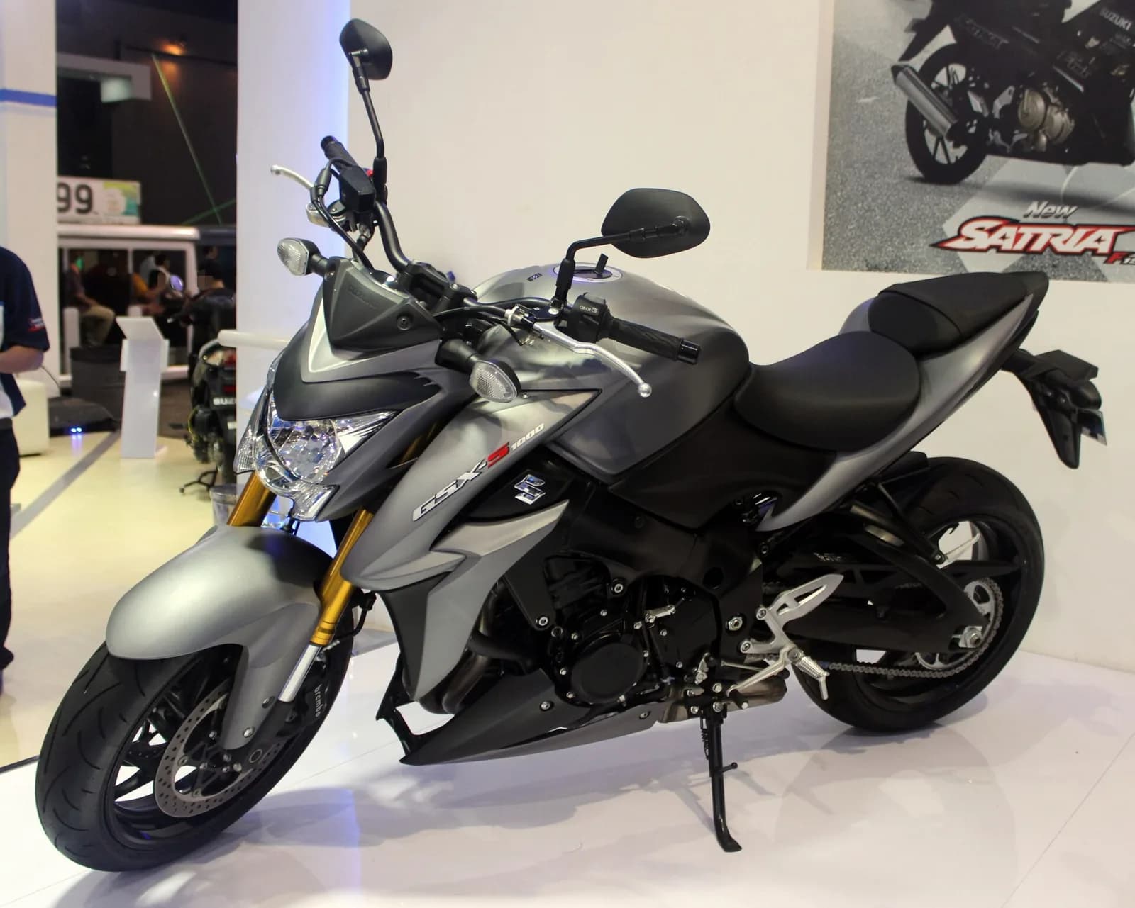 Suzuki GSX-S1000 (Gen 1)