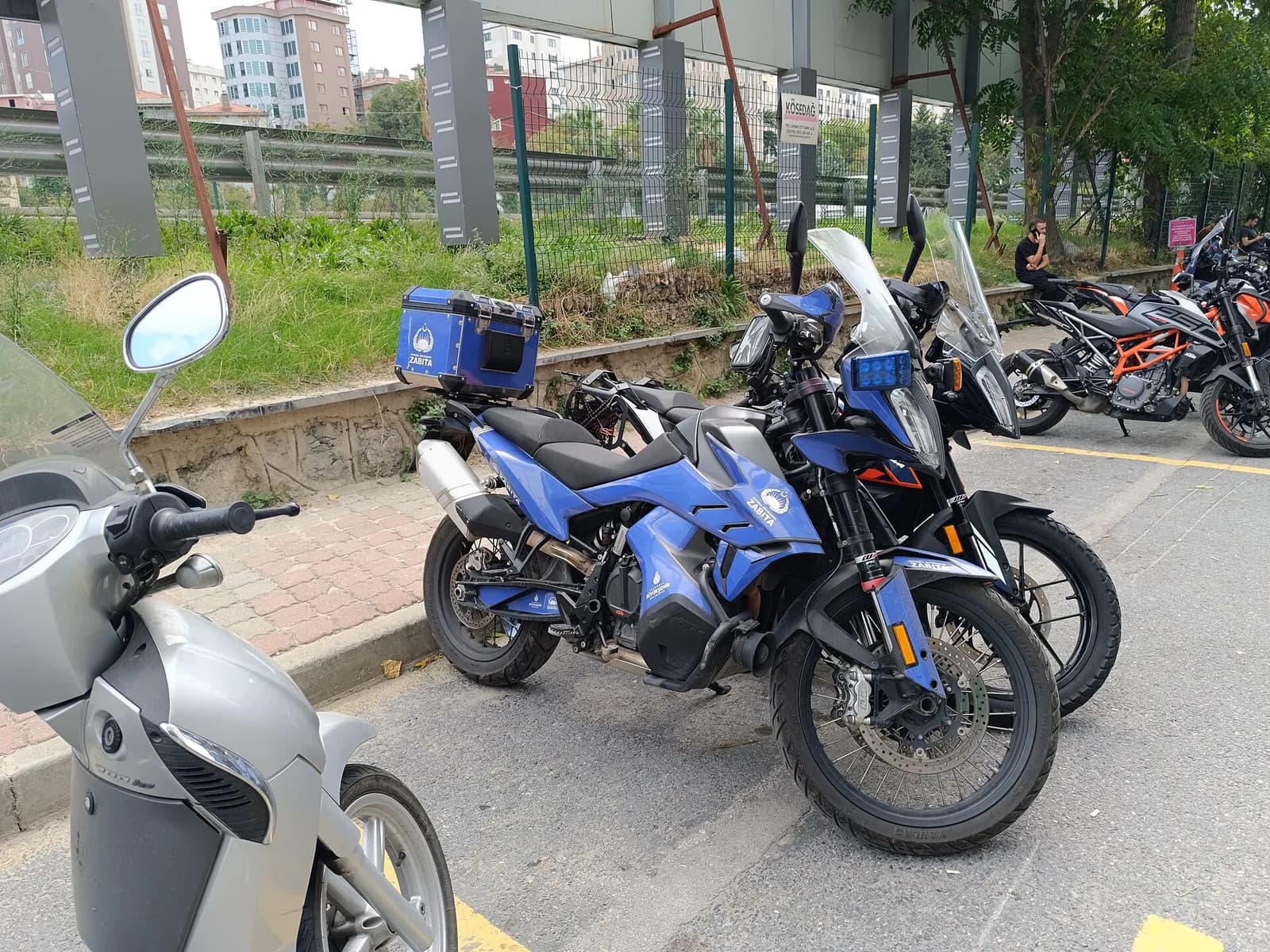 KTM 790 Adventure (Gen 2 CFMoto)
