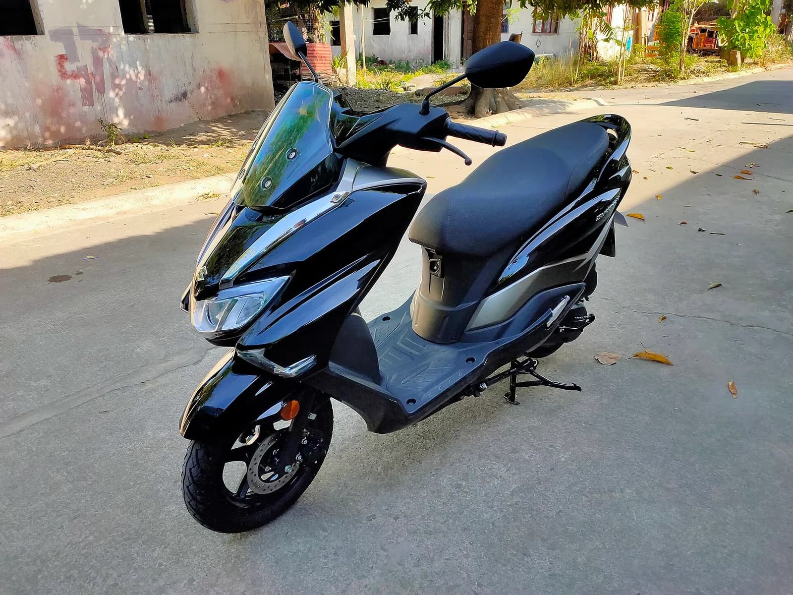 Suzuki Burgman 125 (UH125)