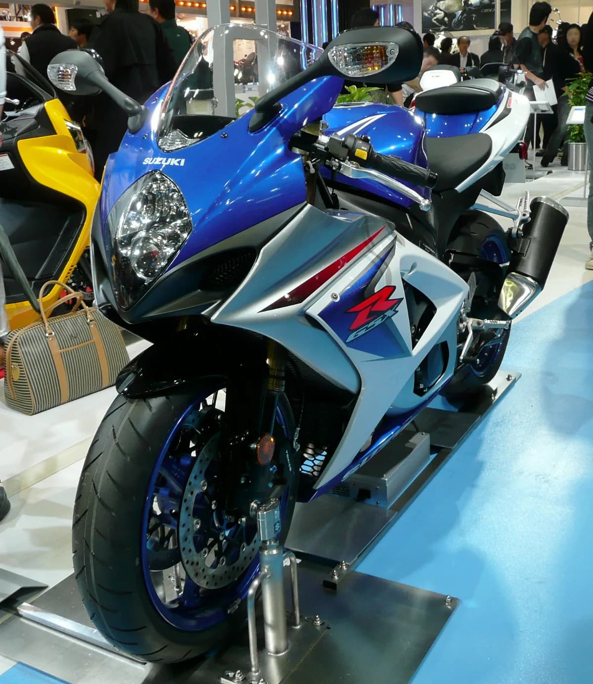 Suzuki GSX-R1000 (K7/K8)