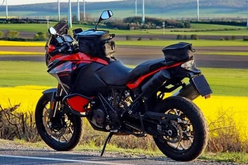 KTM 1090 Adventure (LC8)