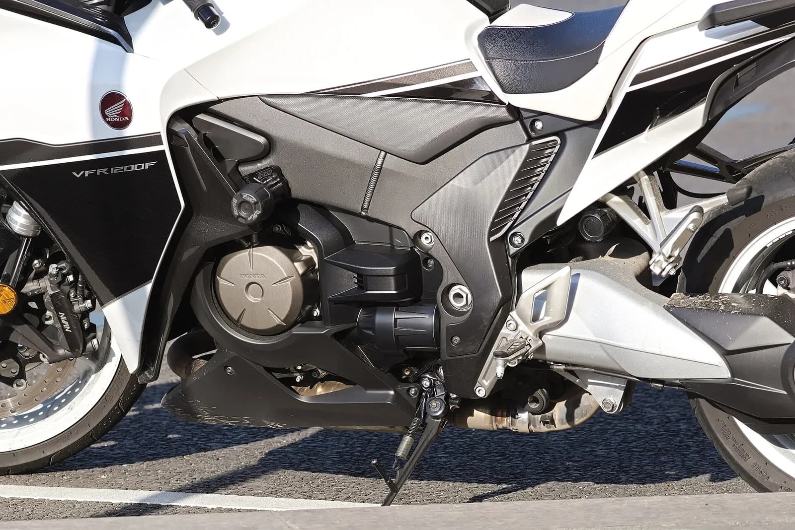 Honda VFR1200F (SC63)
