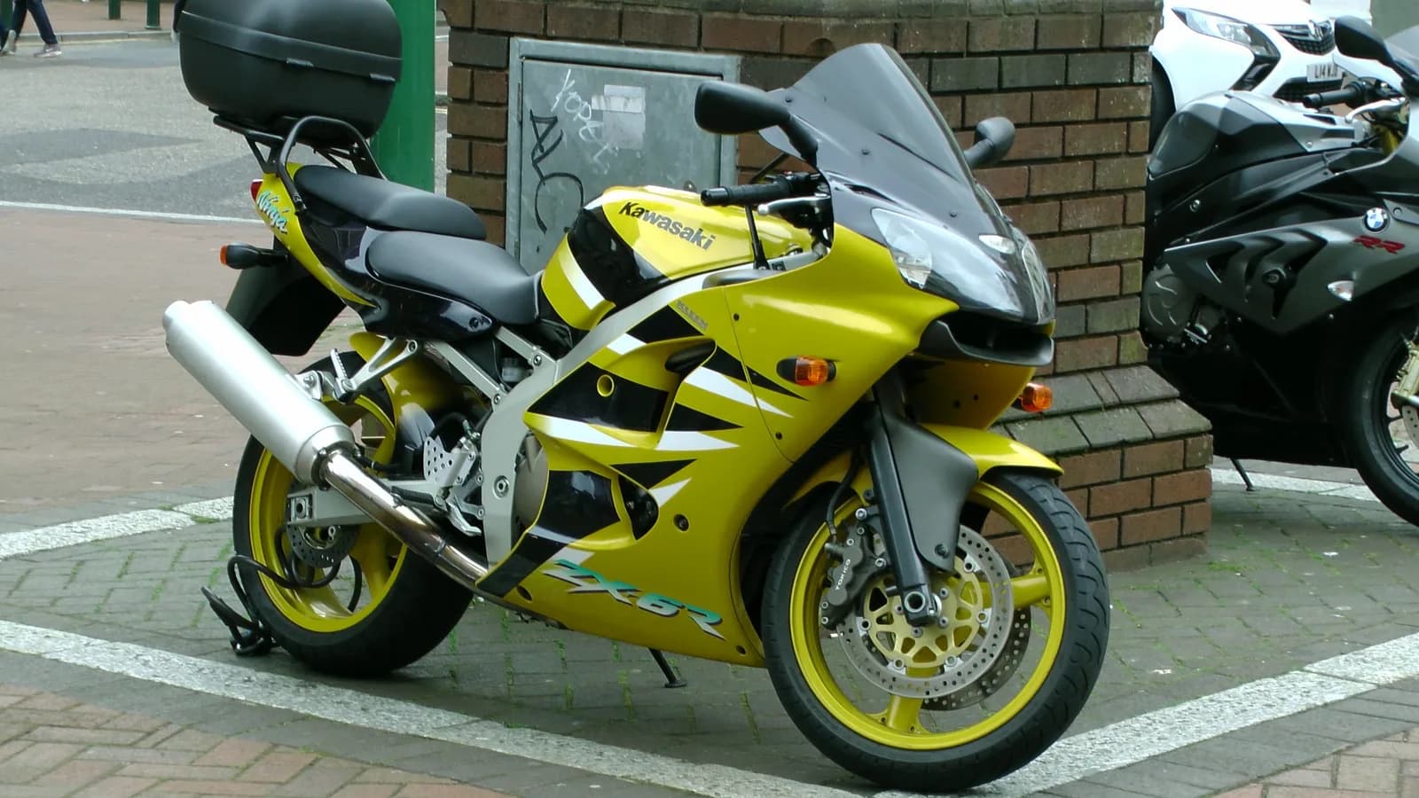 Kawasaki Ninja ZX-6R (ZX636B/C)