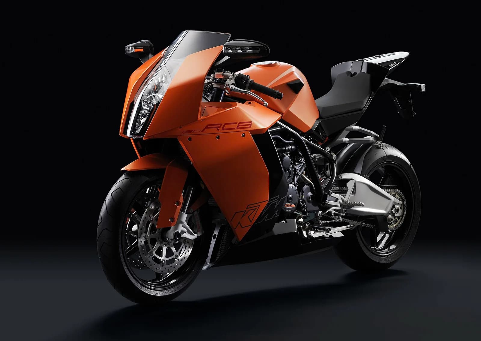 KTM RC8 (LC8 V2)