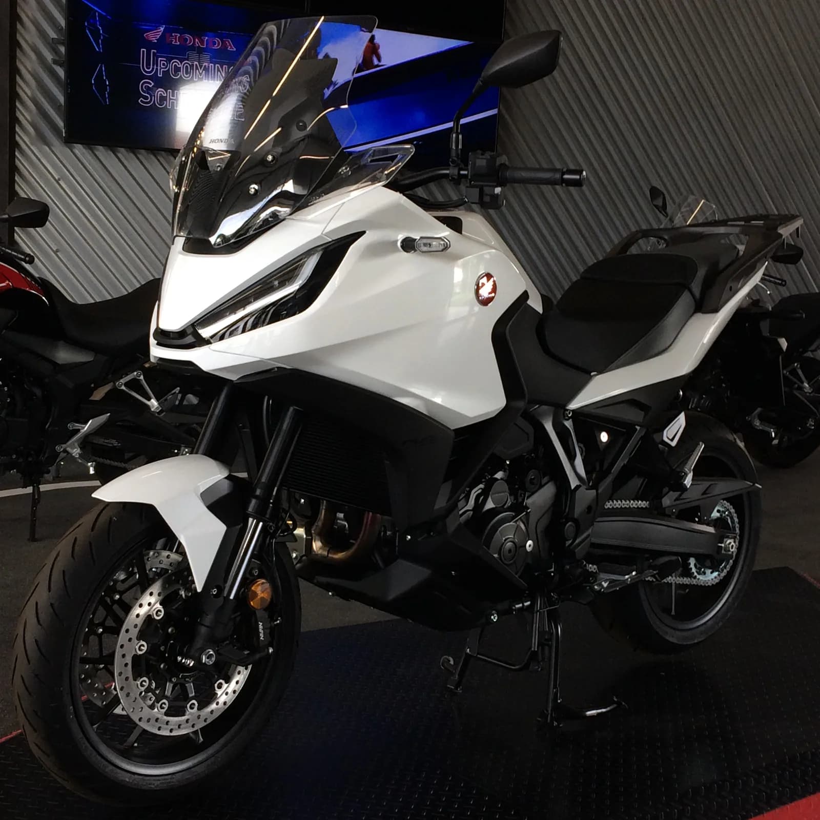 Honda NT1100 (SC85)