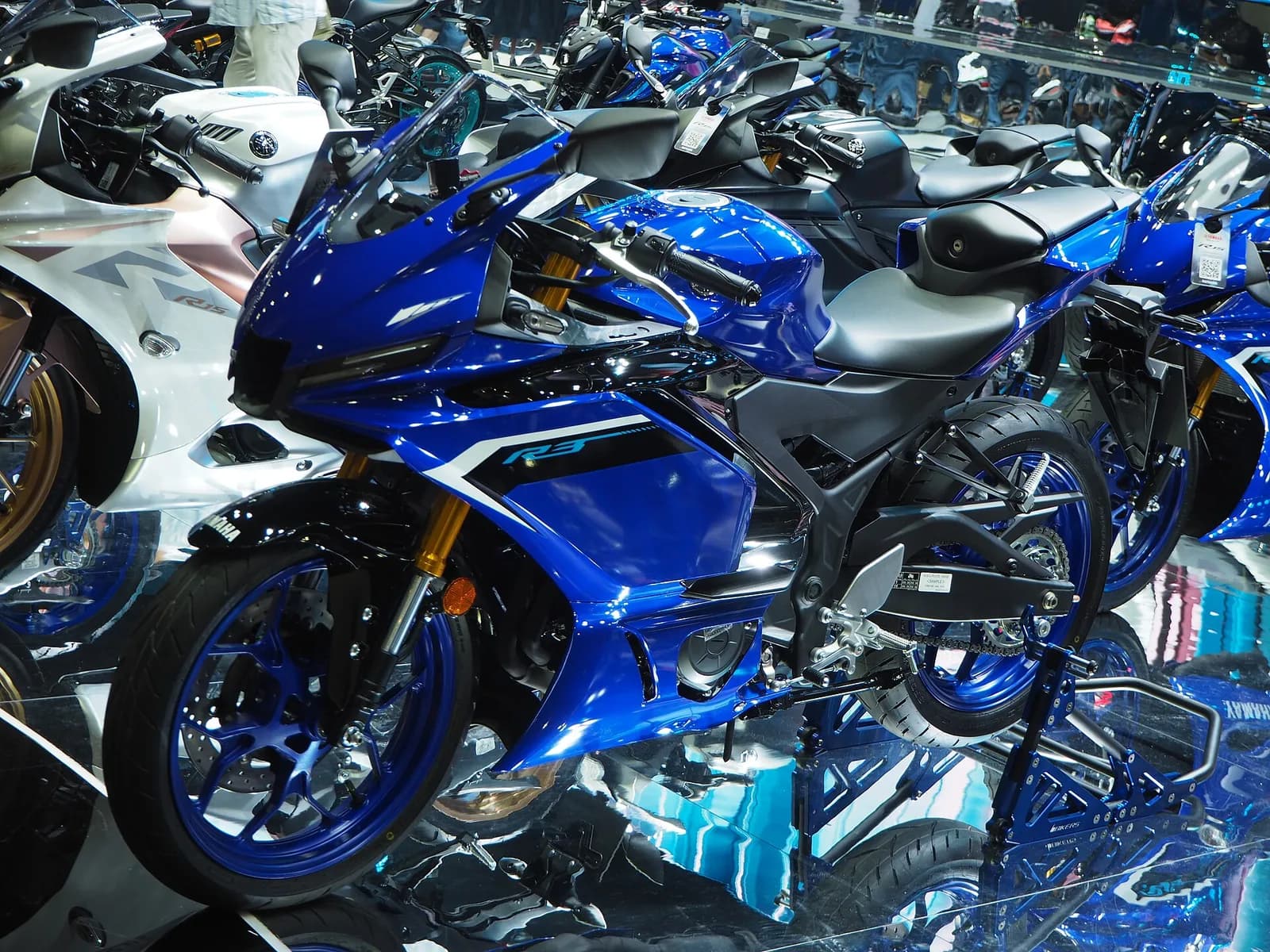 Yamaha YZF-R3 (RH25)
