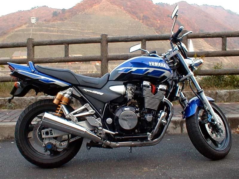 Yamaha XJR1300 (RP19)