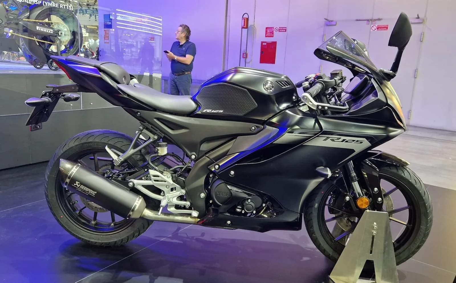 Yamaha YZF-R125 (RE39)