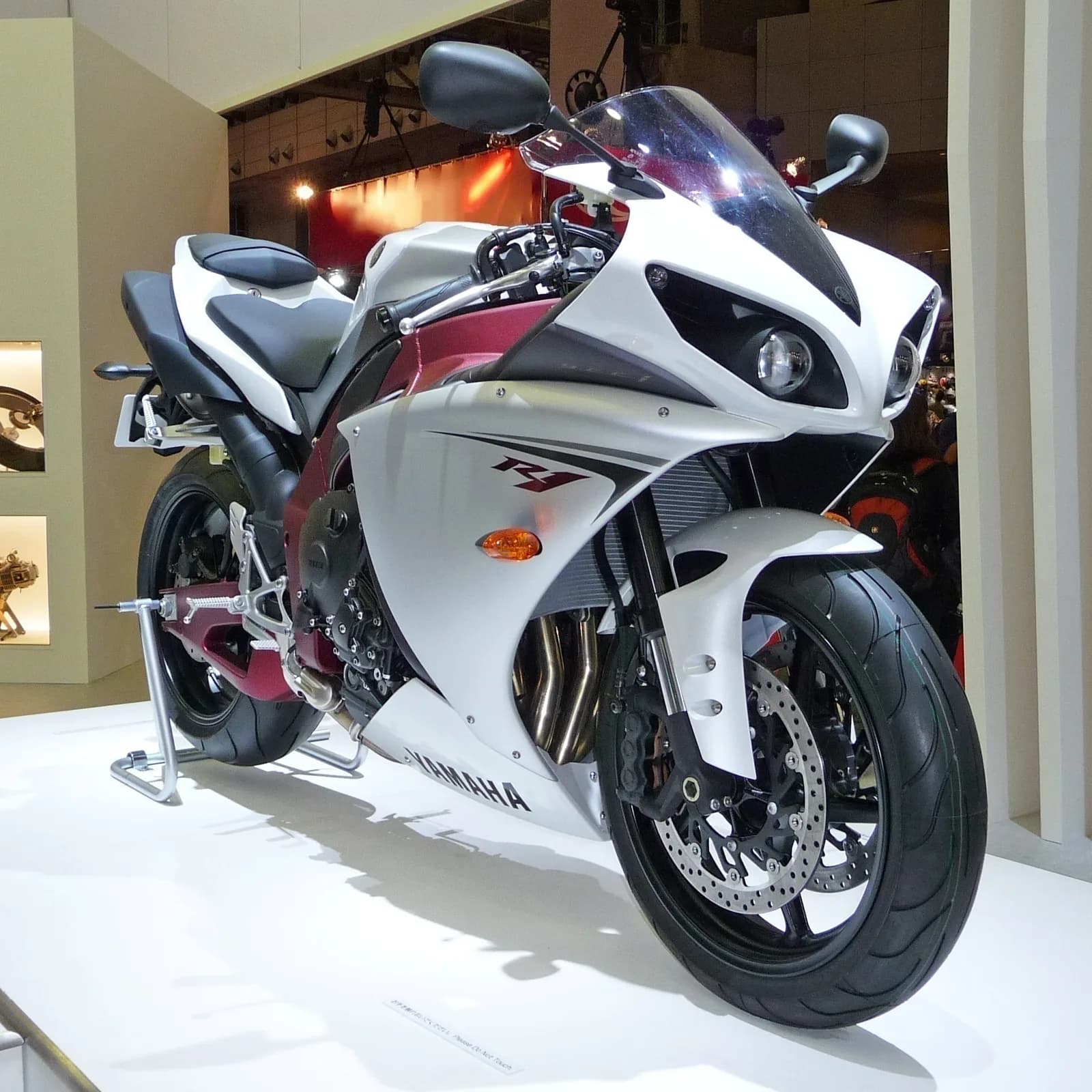Yamaha YZF-R1 (5JJ)