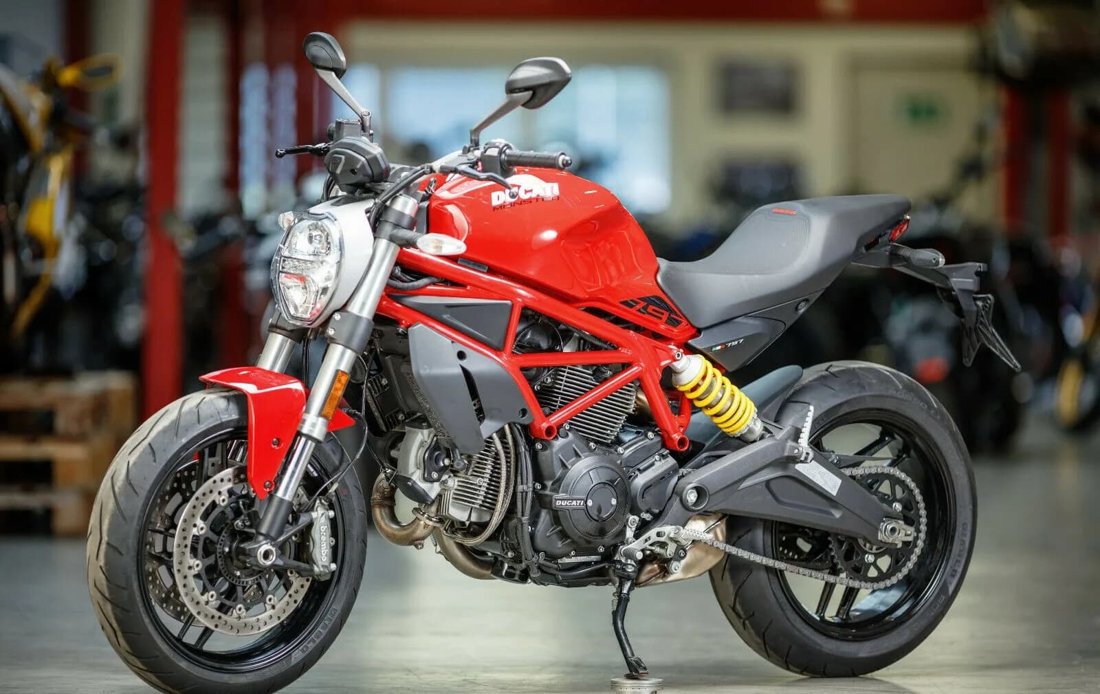 Ducati Monster 797 (-)