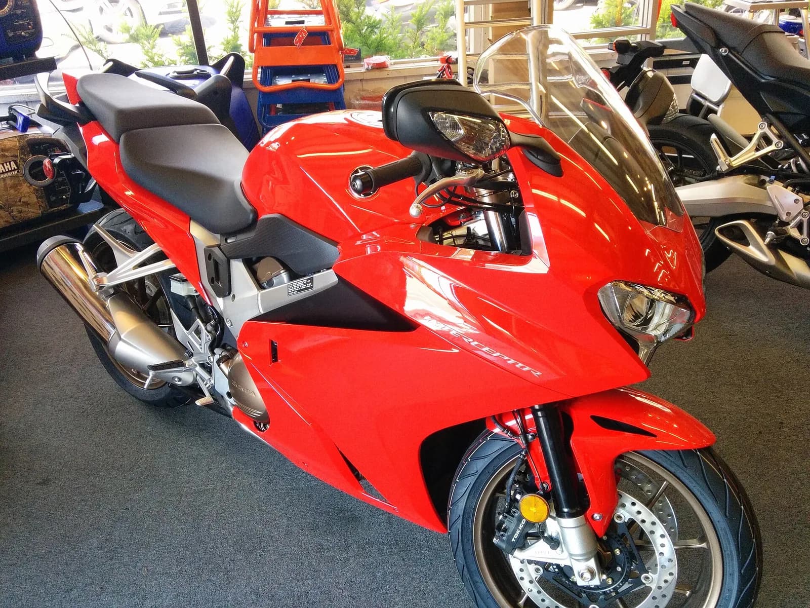 Honda VFR800F (RC79)