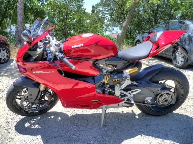 Ducati 1199 Panigale (-)
