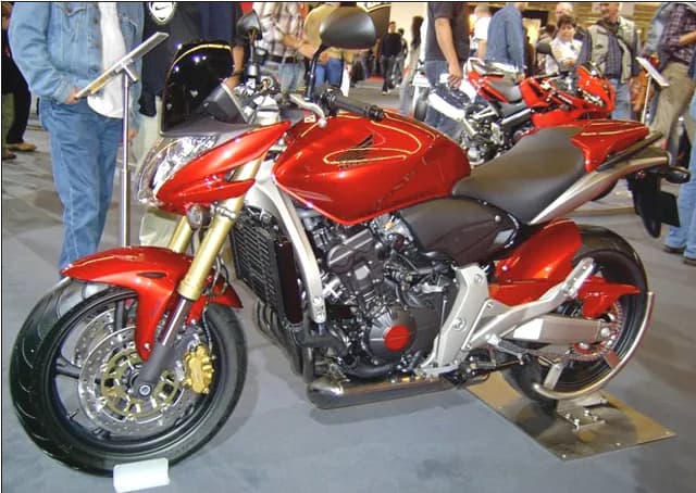 Honda CB600F Hornet (PC41)