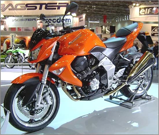 Kawasaki Z1000 (ZRT00B/C)