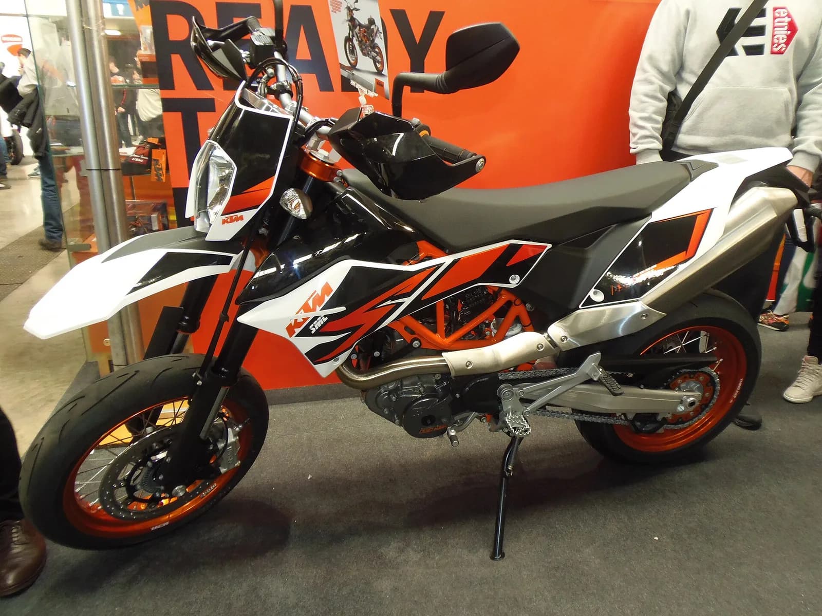 KTM 690 SMC R (Gen 1)