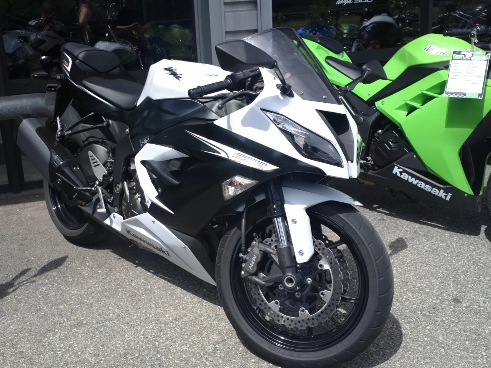 Kawasaki Ninja ZX-6R (ZX636E)