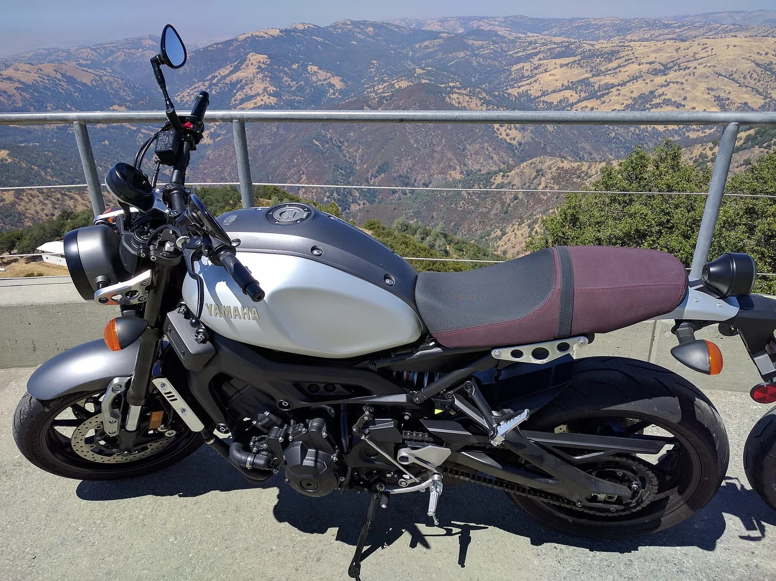 Yamaha XSR900 (RN43)