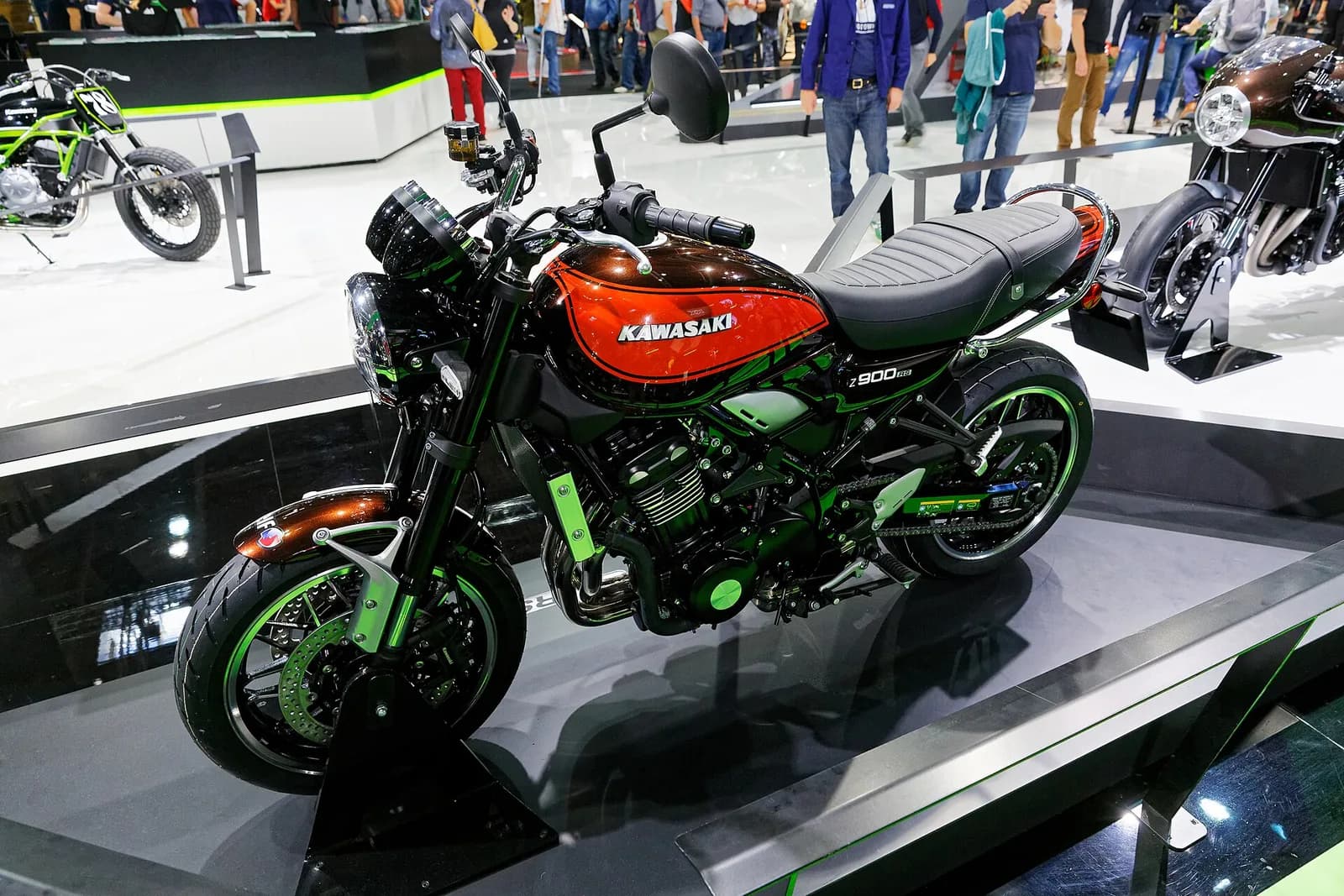 Kawasaki Z900RS (-)