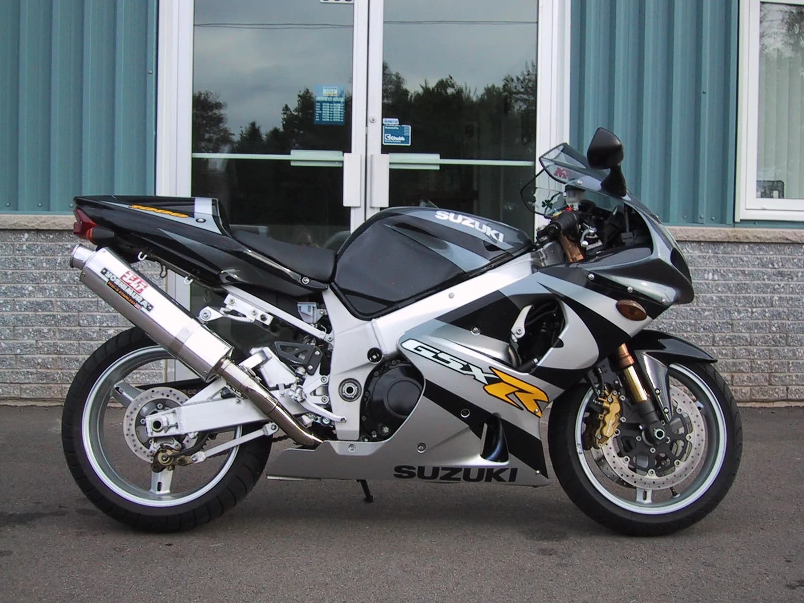 Suzuki GSX-R1000 (K1/K2)