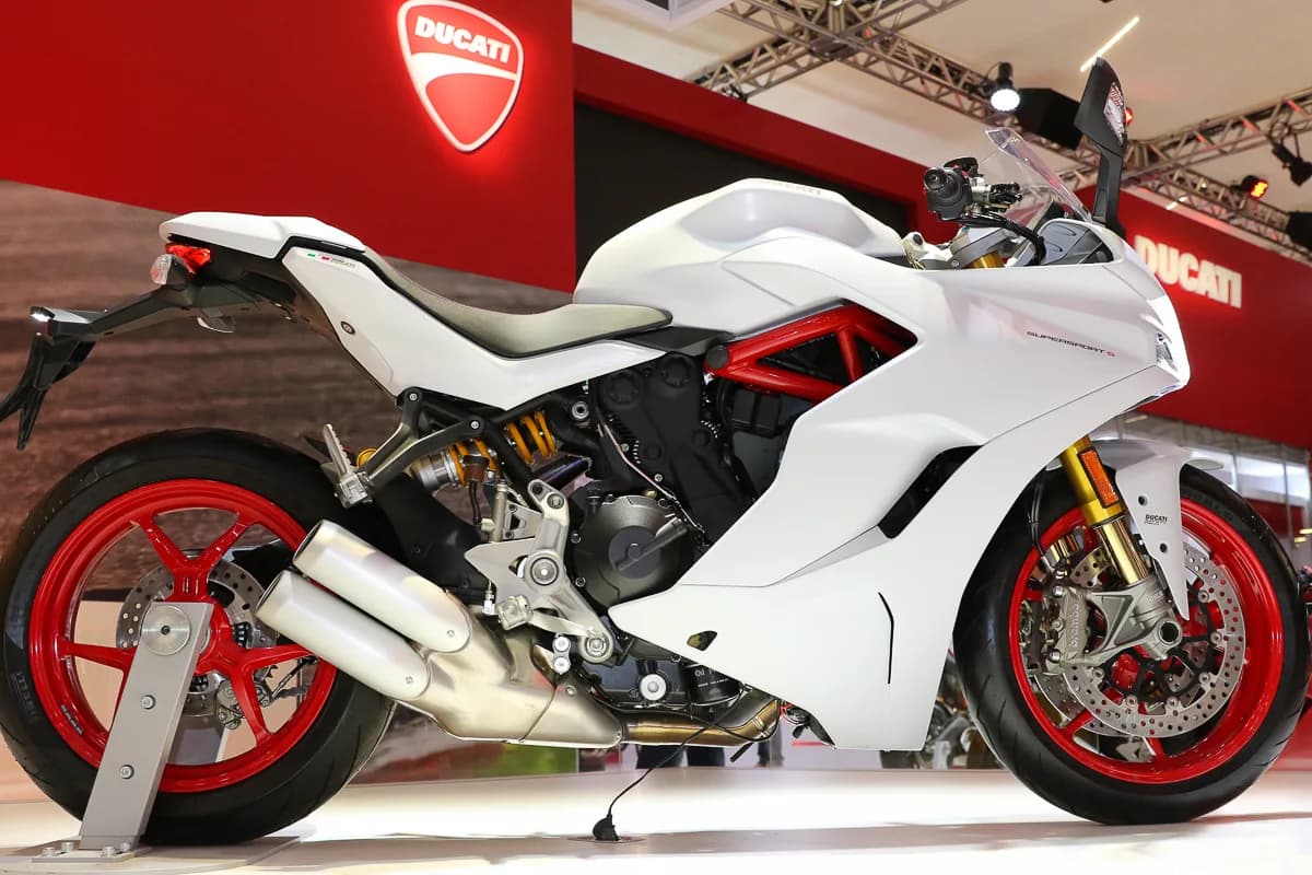 Ducati SuperSport 939 (-)
