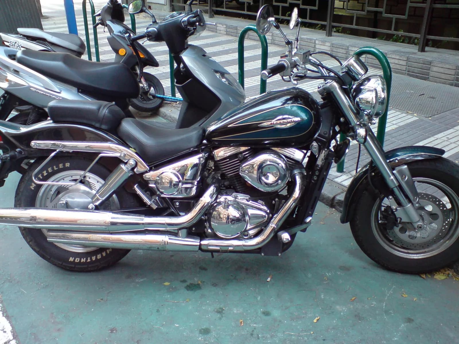 Suzuki Marauder 800 (VZ800)