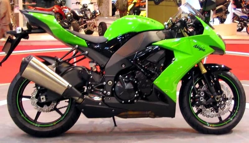 Kawasaki Ninja ZX-10R (E8)